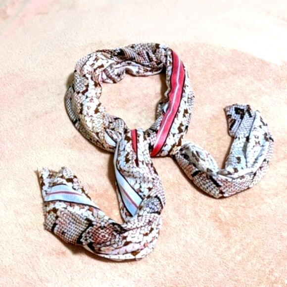 NWOT J. Jill Snakeskin Print Rayon Oblong Scarf -Pink and Brown - Picture 2 of 11